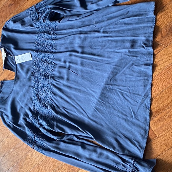 Loft Blue Blouse - Picture 3 of 4